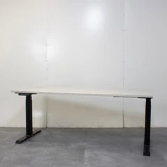 Elektrisch zit-sta bureau 102502